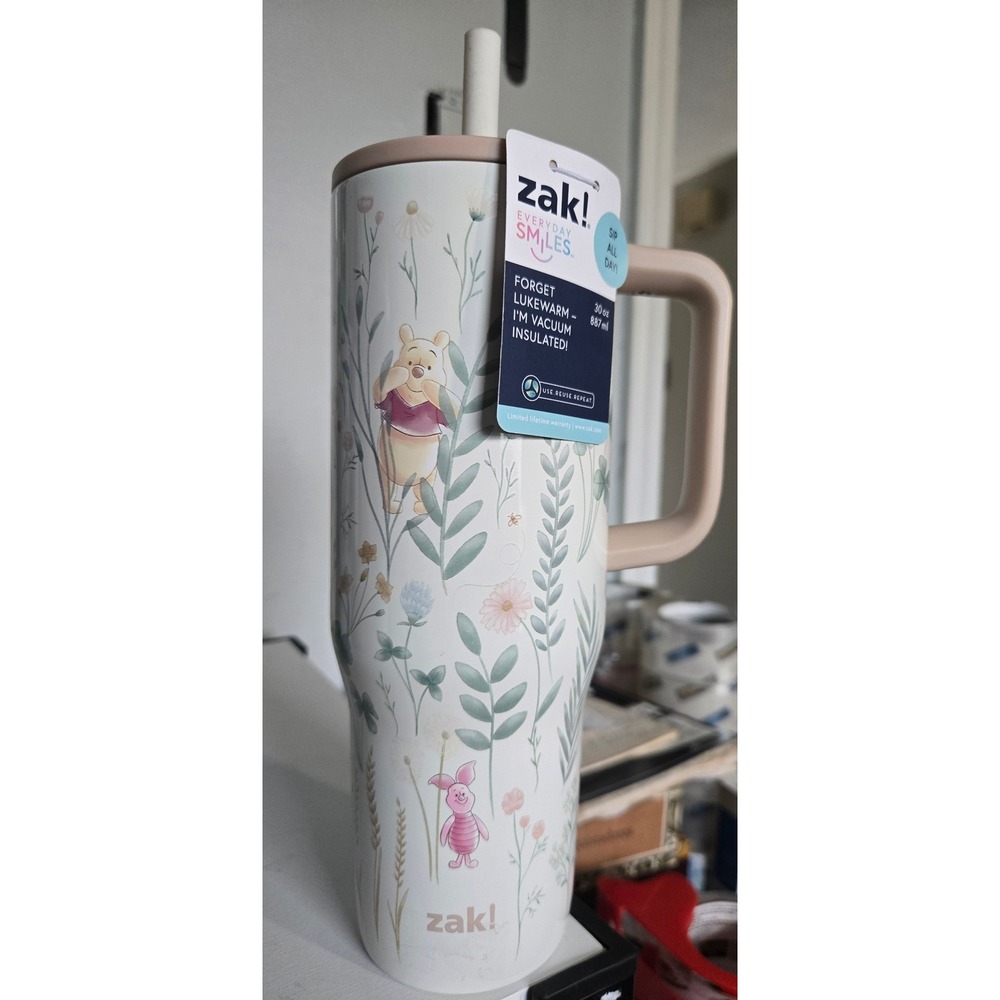 Zak Disney Winnie the Pooh 30oz Vacuum Insulated Stainless Steel Tumbler Handle